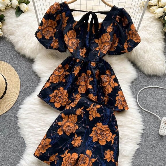 Square Collar Puff Sleeve Print Blouse and Shorts Set - Picture 10 of 10